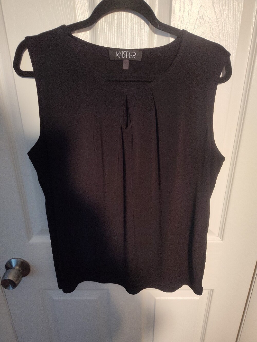 Kasper Black Sleeveless Pleated Front Camisole